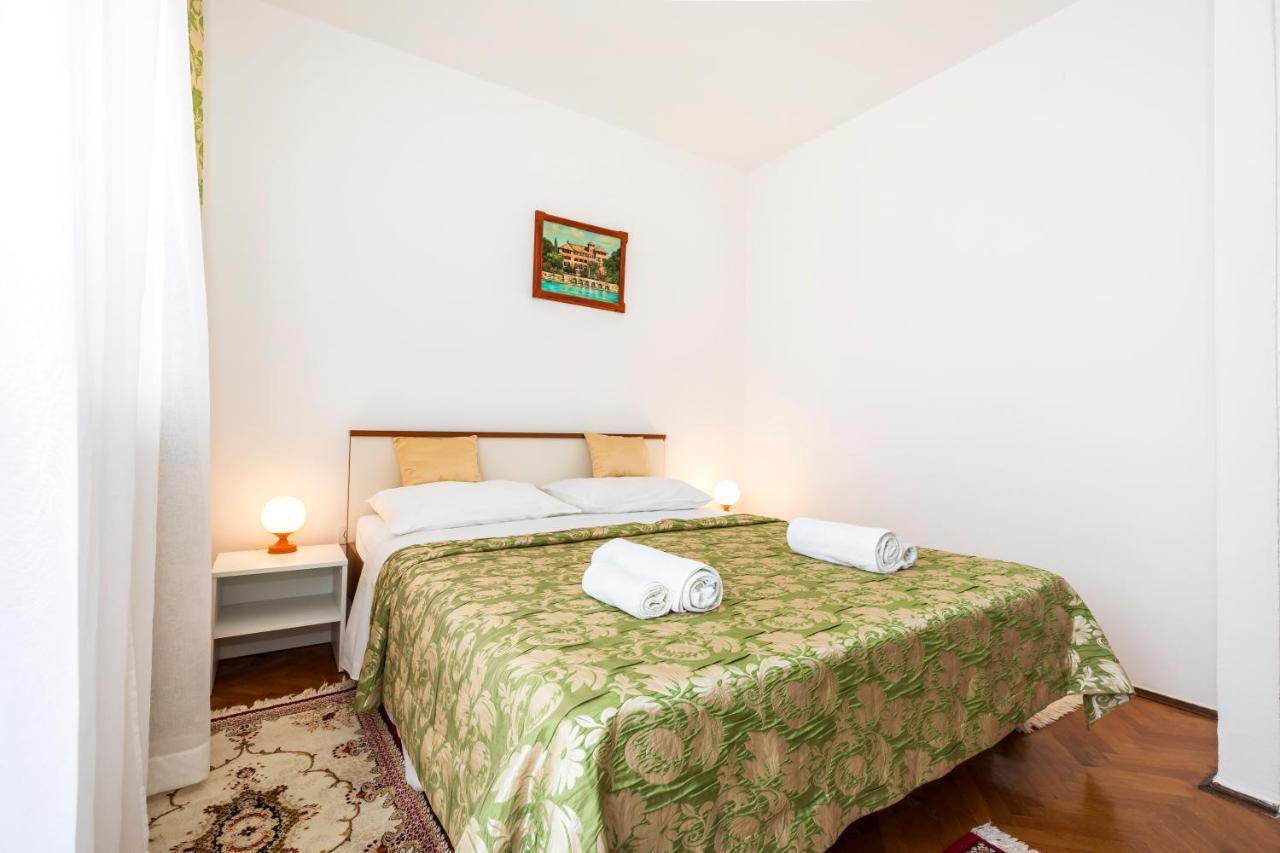 Apartment Muzic Mali Lošinj Esterno foto