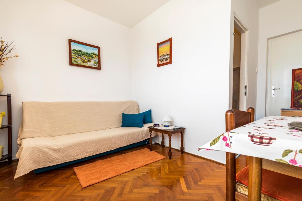 Apartment Muzic Mali Lošinj Esterno foto