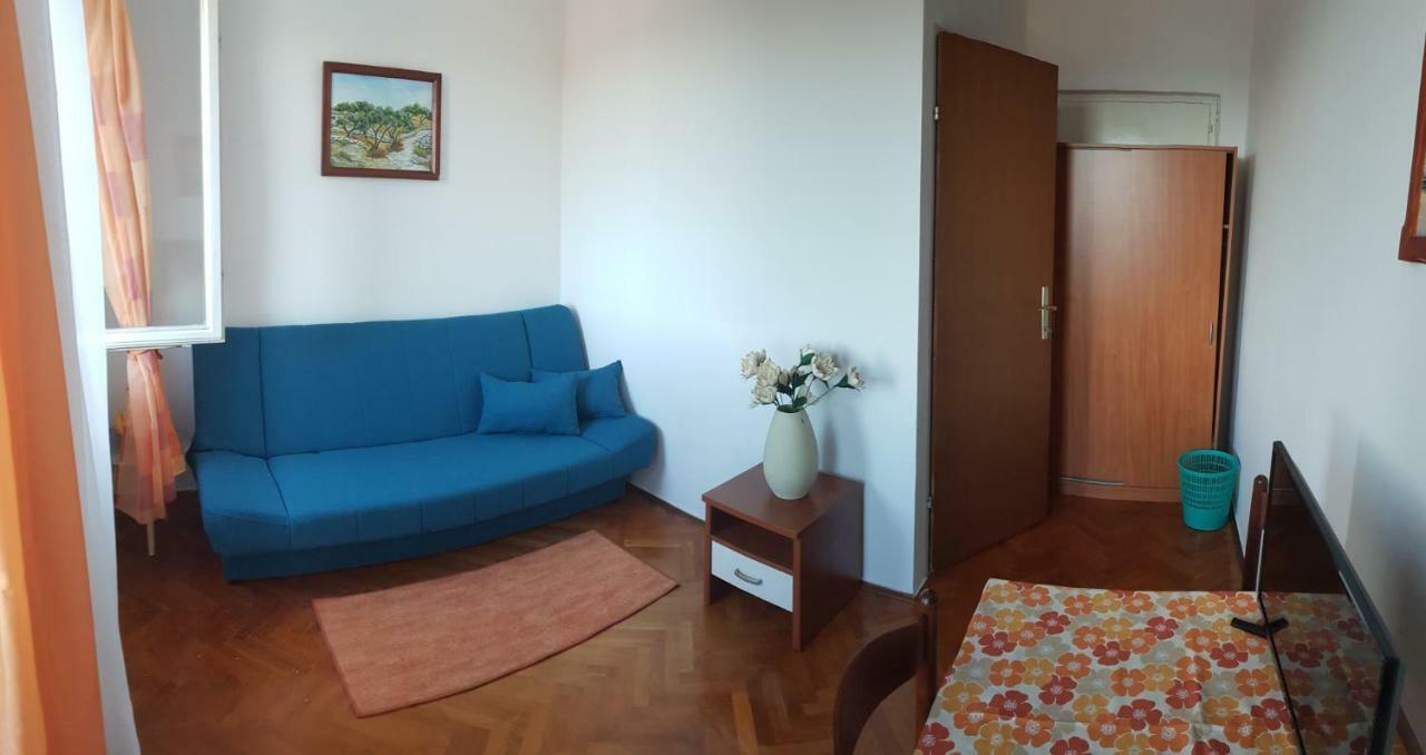 Apartment Muzic Mali Lošinj Esterno foto