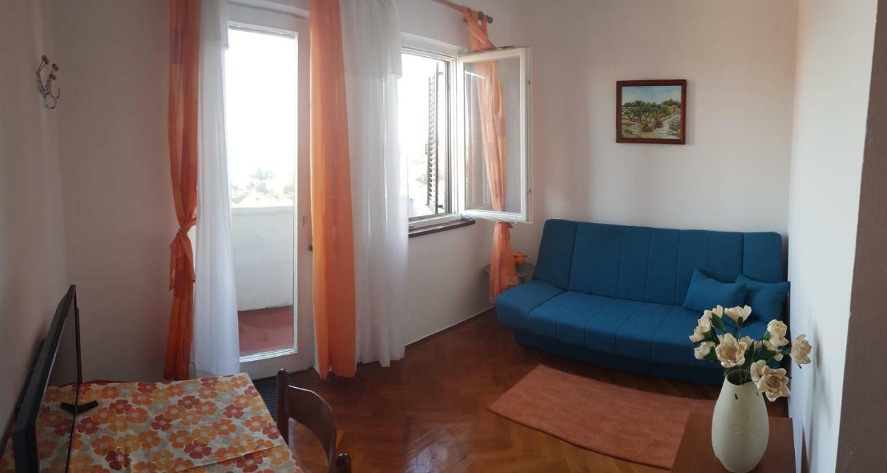 Apartment Muzic Mali Lošinj Esterno foto