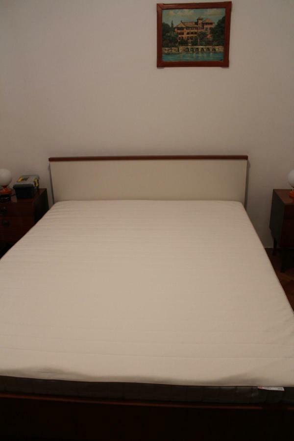 Apartment Muzic Mali Lošinj Esterno foto